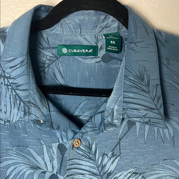 Blue Leaf Print Button-Up Shirt - Picture 5 of 14